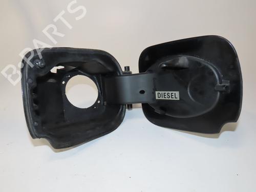 Used Fuel flap RENAULT CLIO III (BR0/1, CR0/1) 1.5 dCi (75 hp) 17662958