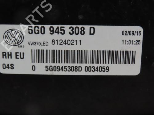 right-tailgate-light-vw-golf-vii-5g1-bq1-be1-be2-2012-2013-2014-2015-2016-2017-2018-2019-2020-2021-28121159 main image