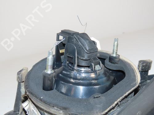 Used Left tailgate light Left tailgate light VW GOLF PLUS V (5M1, 521) 1.9 TDI (90 hp) 33401200 33401200