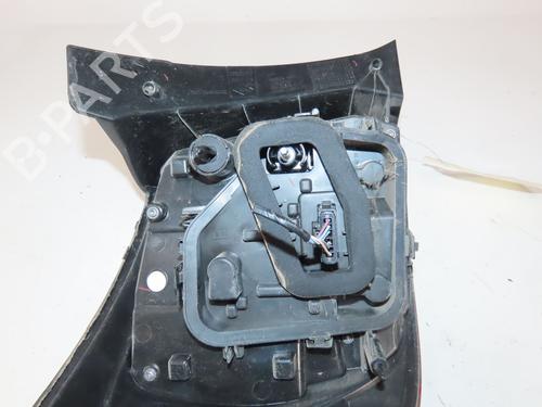 Used Right taillight Right taillight DACIA SANDERO II 1.0 SCe 75 (B8JC, B8JD, B8NC) (73 hp) 33727613 33727613