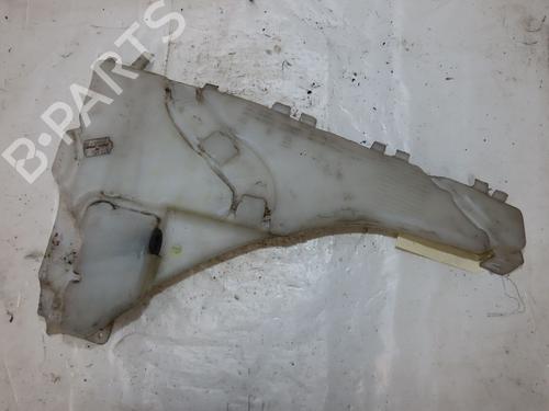 Windscreen washer tank VOLVO V50 (545) 2.0 D | BP18913755C113