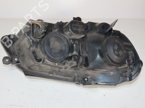 Used Left headlight VW POLO IV (9N_, 9A_) 1.2 (60 hp) 29901698
