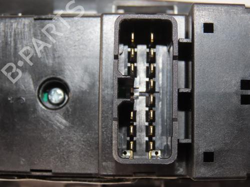 Used Left front window switch Left front window switch 38944376 38944376