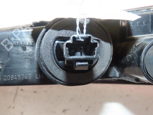left-tailgate-light-renault-captur-ii-hf_-2020-40241925 main image