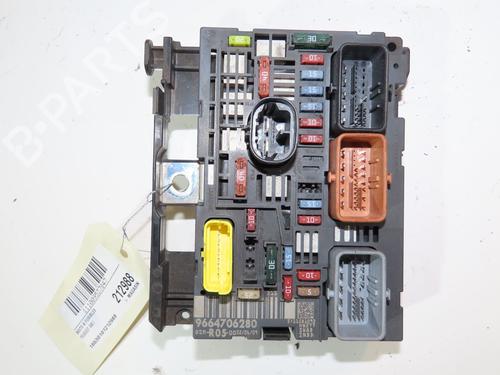 Used Fuse box PEUGEOT 308 I (4A_, 4C_) 1.6 HDi (109 hp) 29344512