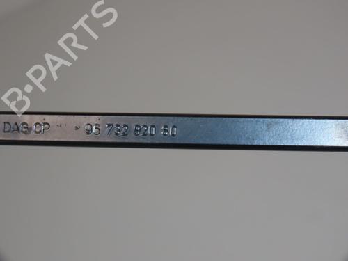 Vindspejlsviskerarm CITROËN C3 III (SX) 1.2 PureTech 82 | BP31796524C143