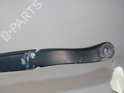 Used Front windshield wiper arm Front windshield wiper arm RENAULT CLIO III (BR0/1, CR0/1) 1.5 dCi (C/BR0G, C/BR1G) (68 hp) 31865643 31865643