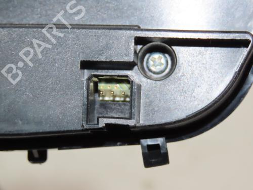 Used Climate control Climate control 37649758 37649758