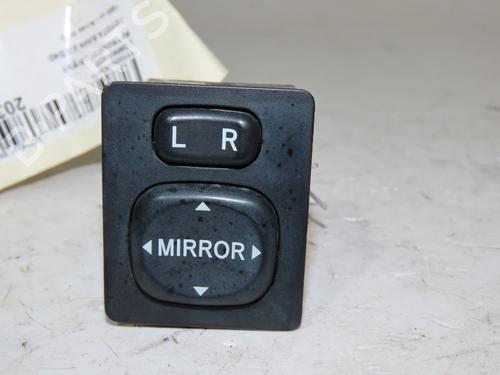 Used Mirror switch TOYOTA RAV 4 II (_A2_) 2.0 D 4WD (CLA20_, CLA21_, CLA20R, CLA21R) (116 hp) 19278155