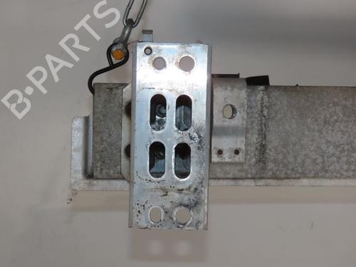 Used Front bumper reinforcement TOYOTA YARIS (_P15_) 1.3 (NSP150_) (99 hp) 32486908