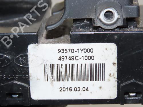 Used Left front window switch KIA PICANTO II (TA) 1.0 (67 hp) 23163443