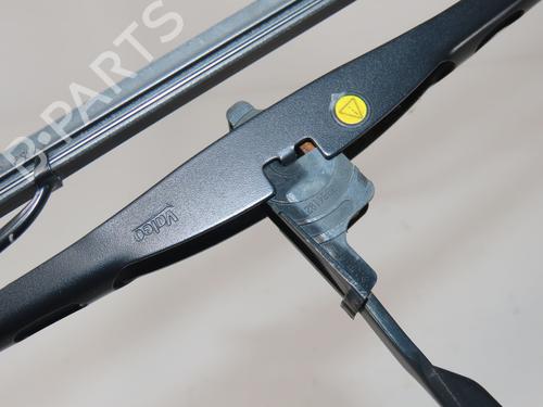 Vindrute viskerarm Vindrute viskerarm TOYOTA AURIS Estate (_E18_) 2.0 D-4D (ADE186_) (124 hp) 35797259 35797259
