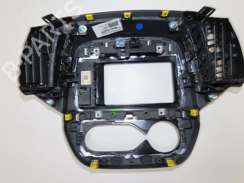 Middle console RENAULT CAPTUR I (J5_, H5_) 1.2 TCe 120 | BP24487884I22