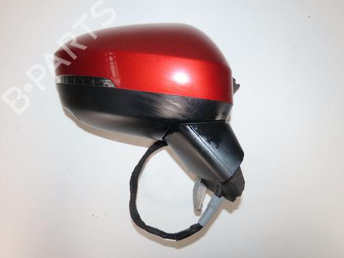 right-mirror-nissan-juke-f16_-2019-27812400 main image