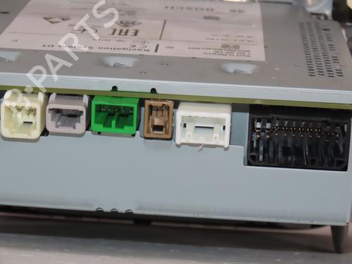 display-monitor-suzuki-sx4-s-cross-jy-2013-38410412 main image