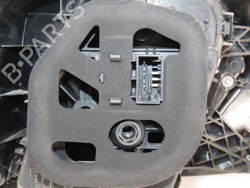 right-taillight-vw-polo-vi-aw1-bz1-ae1-2017-34573431 main image