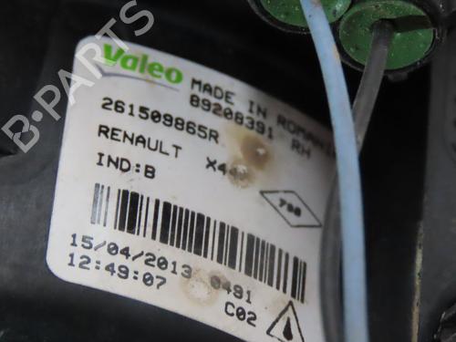 Used Left front fog light RENAULT TWINGO II (CN0_) 1.5 dCi 75 (75 hp) 26405208