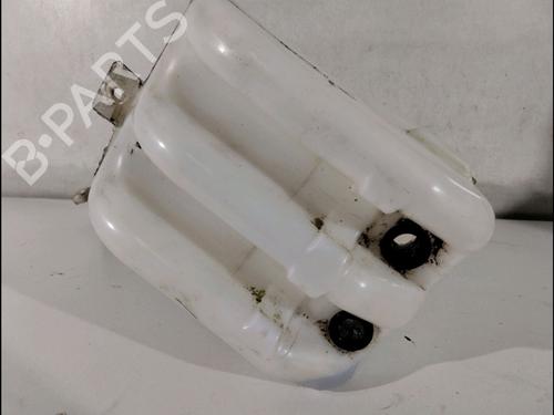 Used Windscreen washer tank Windscreen washer tank LAND ROVER FREELANDER I (L314) 2.0 Td4 4x4 (112 hp) 11725733 11725733