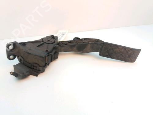 Used Pedal VW TRANSPORTER T5 Bus (7HB, 7HJ, 7EB, 7EJ) 2.0 BiTDI 4motion (180 hp) 9027132