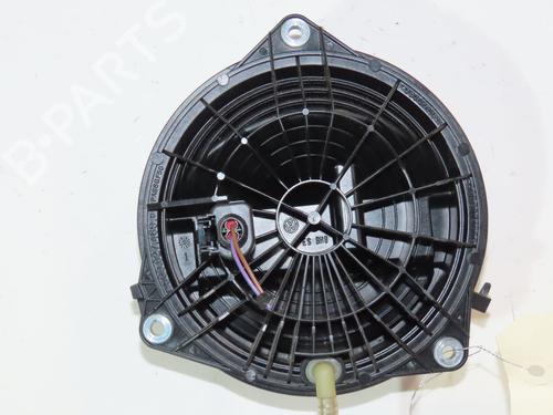 Used Tailgate handle VW GOLF VII (5G1, BQ1, BE1, BE2) 2.0 TDI (150 hp) 29469369