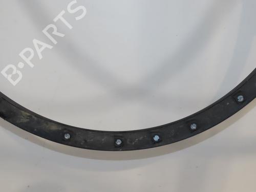 Używane Listwa nadkola przedniego lewego RENAULT KADJAR (HA_, HL_) 1.5 BLUE dCi 115 (HLA6) (116 hp) 29963016