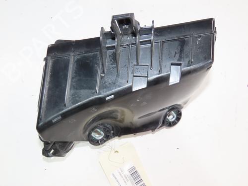 Used Fuse box Fuse box 38276207 38276207