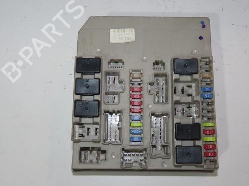 Fuse box RENAULT CLIO III (BR0/1, CR0/1) 1.2 16V (BR0R, BR1D, BR1L, CR0R) | BP28033438E1 
