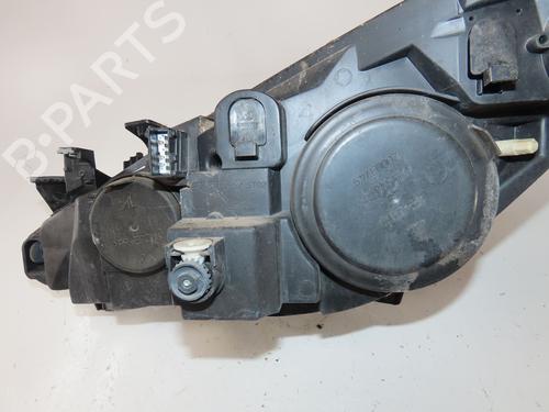 Used Right headlight Right headlight PEUGEOT 307 CC (3B) 2.0 HDi 135 (136 hp) 39755854 39755854