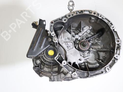 Used Gearbox NISSAN PRIMERA Hatchback (P12) 1.9 dCi (120 hp) 17051591
