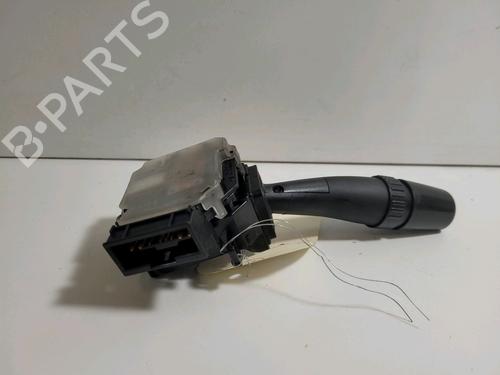 Used Headlight switch HYUNDAI TUCSON (JM) 2.0 CRDi All-wheel Drive (113 hp) 9390245