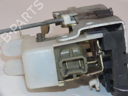 Türschloss rechts hinten für RENAULT CLIO II (BB_, CB_) 1.2 (BB0A, BB0F, BB10, BB1K, BB28, BB2D, BB2H, CB0A,... (58 hp) 30825215