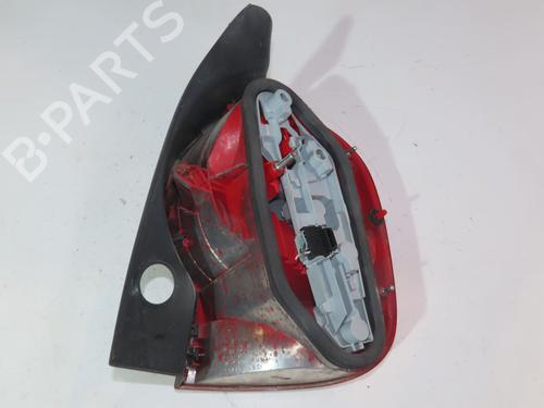 Used Left taillight RENAULT MODUS / GRAND MODUS (F/JP0_) 1.5 dCi (FP0E, JP0E) (65 hp) 26311171
