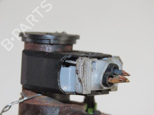 Injektor für FORD KUGA II (DM2) 2.0 TDCi (150 hp) 31151891