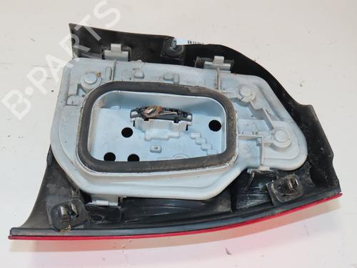 Venstre baglygte VW POLO IV (9N_, 9A_) 1.4 TDI (75 hp) 29901719