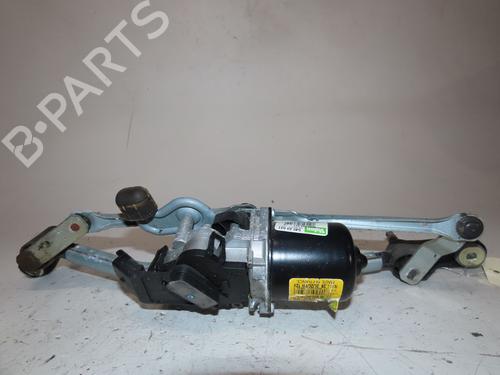 Used Front wiper motor RENAULT CLIO III Grandtour (KR0/1_) 1.5 dCi (KR0F) (86 hp) 24460644