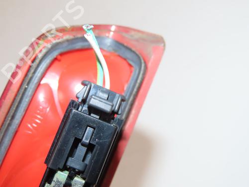 Troisième feu stop Troisième feu stop PEUGEOT 308 I (4A_, 4C_) 1.6 HDi (114 hp) 33947484 33947484