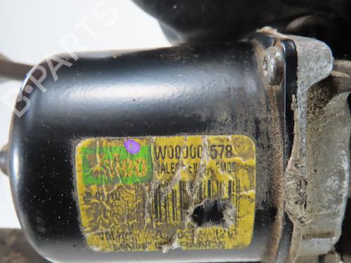 Used Front wiper motor CITROËN C3 II (SC_) 1.6 HDi 90 (90 hp) 25981452