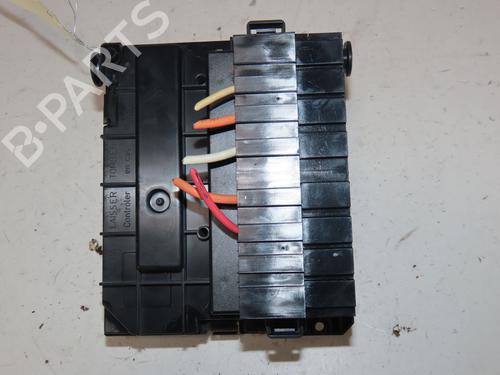 Used Fuse box PEUGEOT 3008 I MPV (0U_) 1.6 HDi (109 hp) 29601439