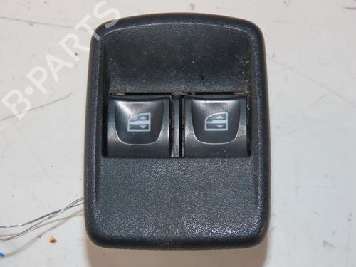 Used Left front window switch Left front window switch DACIA SANDERO II 1.0 SCe 75 (B8JC, B8JD, B8NC) (73 hp) 33744599 33744599