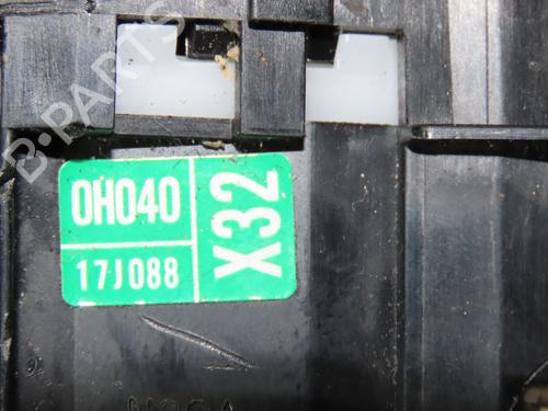 Headlight switch PEUGEOT 108 1.0 VTi 72 | BP24487733I24 