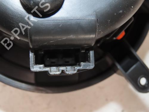 Used Heater blower motor Heater blower motor PEUGEOT 3008 I MPV (0U_) 2.0 HDi 150 / BlueHDi 150 (150 hp) 39755741 39755741