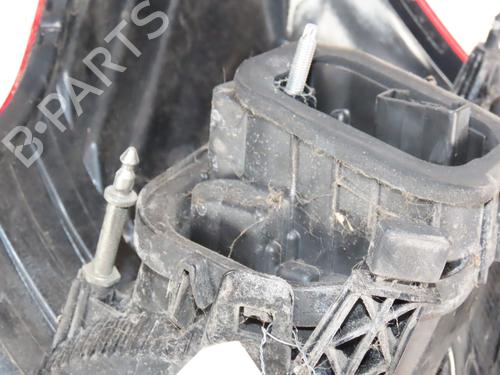 right-taillight-ford-grand-c-max-dxacb7-dxaceu-2010-2011-2012-2013-2014-2015-2016-2017-2018-2019-32308764 main image