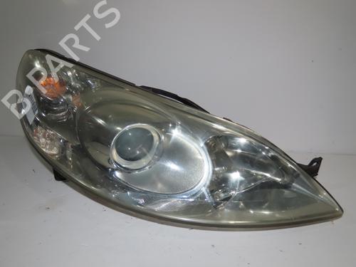 Used Right headlight PEUGEOT 407 (6D_) 1.6 HDi 110 (6D9HZC, 6D9HYC) (109 hp) 15201388