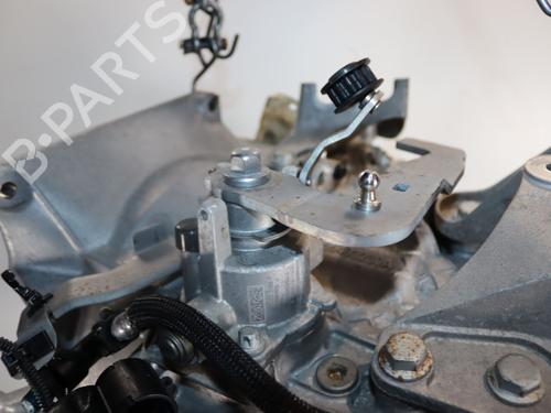 Used Gearbox Gearbox OPEL ASTRA K (B16) 1.2 Turbo (68) (131 hp) 40438640 40438640