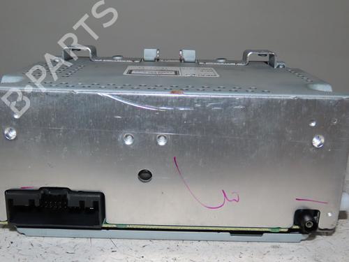 Used Radio FORD FIESTA VI (CB1, CCN) 1.6 TDCi (95 hp) 24487906