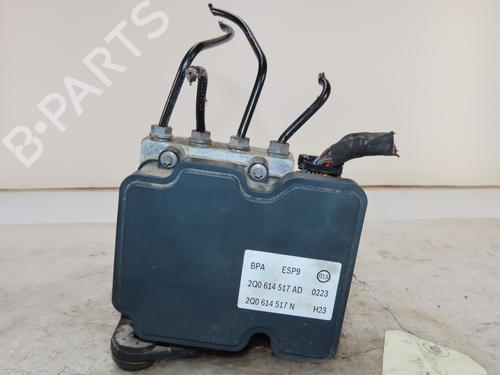 Used ABS pump SEAT IBIZA V (KJ1, KJG) 1.0 (75 hp) 19639594