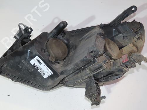 Used Right headlight OPEL ZAFIRA / ZAFIRA FAMILY B (A05) 1.9 CDTI (M75) (100 hp) 28051245