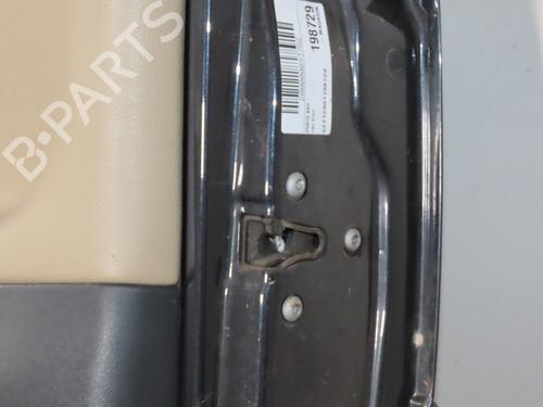 Used Right front door Right front door 38182862 38182862