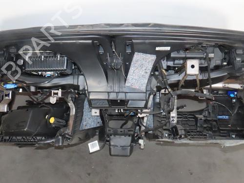 Used Dashboard PEUGEOT 208 I (CA_, CC_) 1.2 VTI 82 (82 hp) 28712477