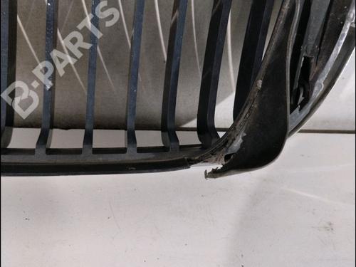 BP11725530C40 | Front grille BMW 3 (E46) 330 d BP11725530C40